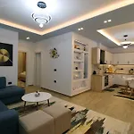 Luxury Reni Risi アパート Sarandë