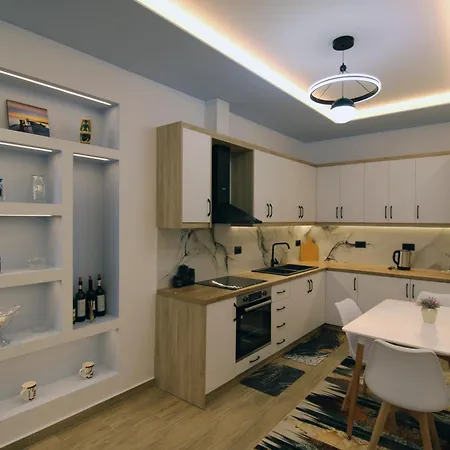 Luxury Reni Risi *