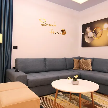 Apartment Luxury Reni Risi *