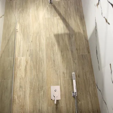 Luxury Reni Risi Apartment Sarande