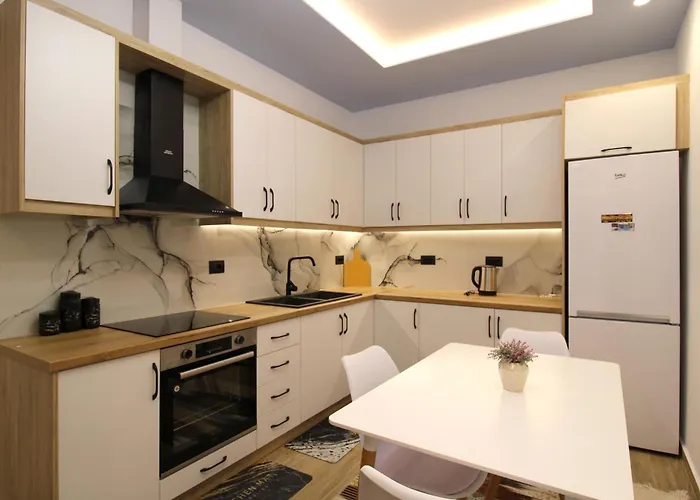 Luxury Reni Risi * Sarandë